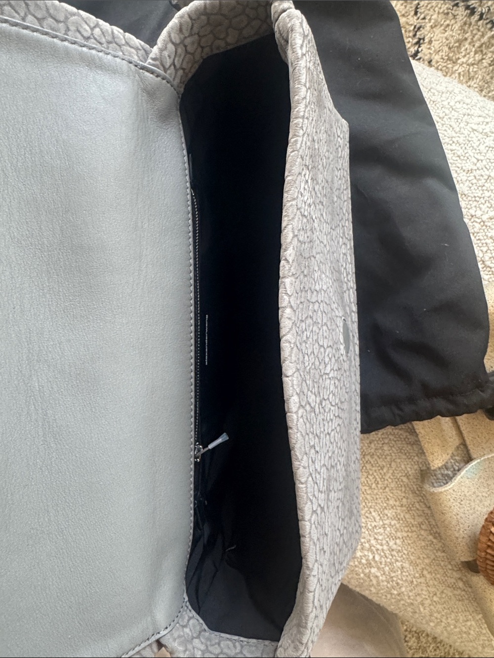 Alexander Wang Ricco Medium Flap Taupe - Picture 4 of 6
